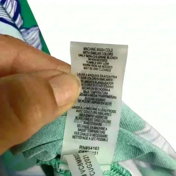 Vince Camuto Kelly Green floral slimming, comfy wash and hang wrap dress-size 8 - Picture 7 of 10